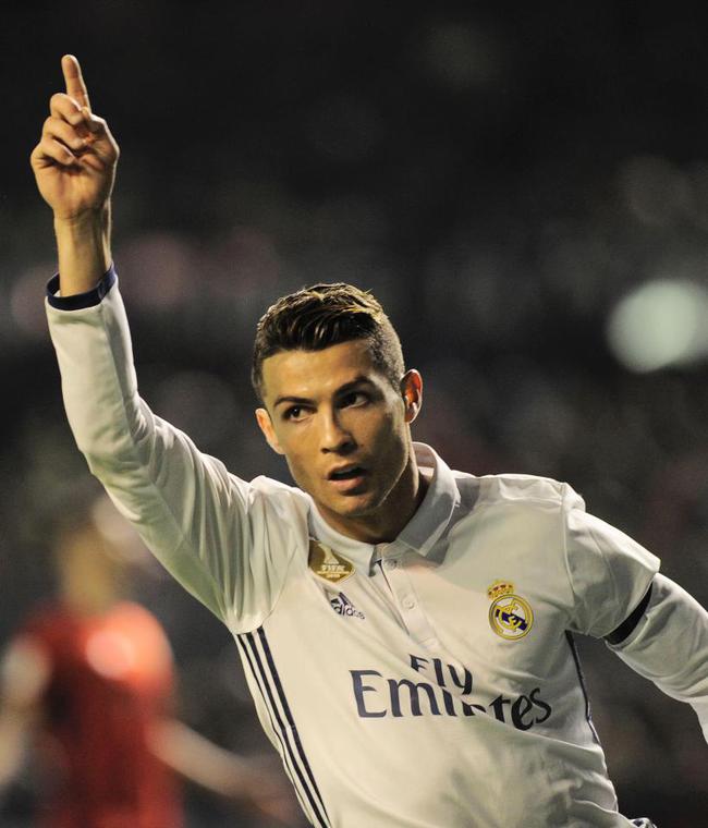 他在游戏中 他在游戏中