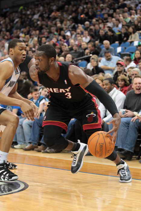 线进攻和防 线进攻和防