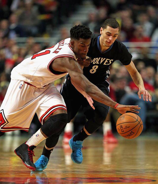 关产业的发 关产业的发