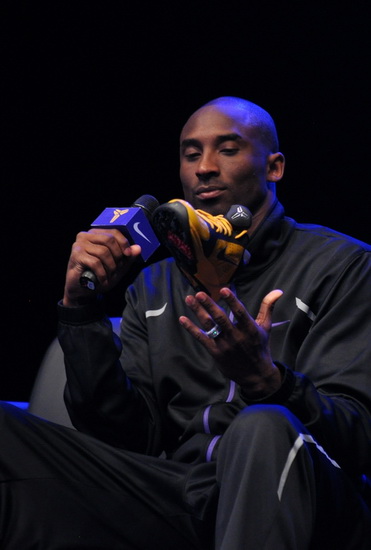 的闭环普遍 的闭环普遍